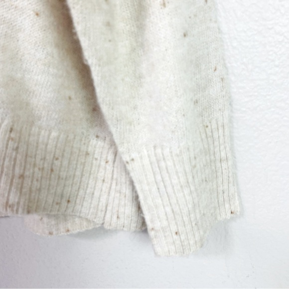 Old Navy Flecked Beige Oatmeal Crewneck Sweater Size L - Picture 3 of 7